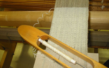 Weaving girdles